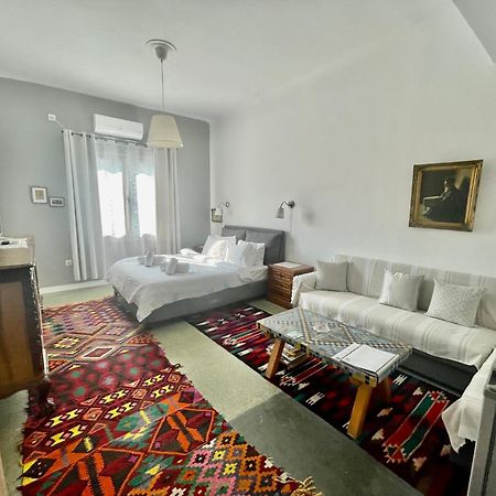 A Litte Taste Of Home Guest House Atene Esterno foto