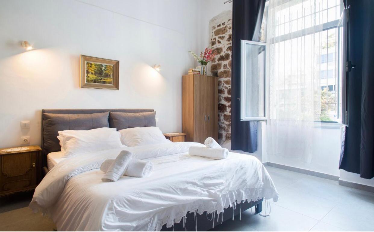 A Litte Taste Of Home Guest House Atene Esterno foto