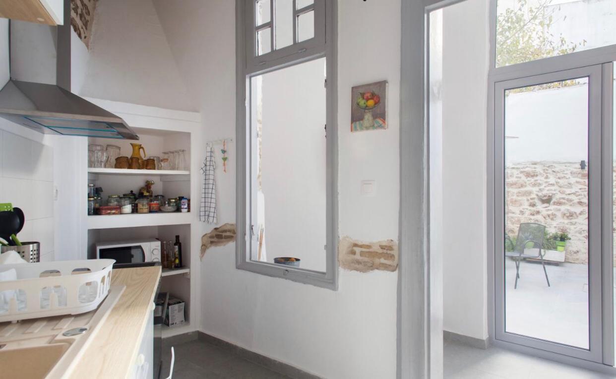 A Litte Taste Of Home Guest House Atene Esterno foto